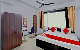 Hotel O Alisha Lodge